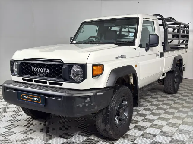 2024 Toyota Land Cruiser 79 2.8 Gd-6 Pick Up Single Cab Auto