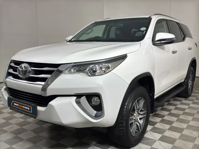 2018 Toyota Fortuner 2.4gd-6 R/B