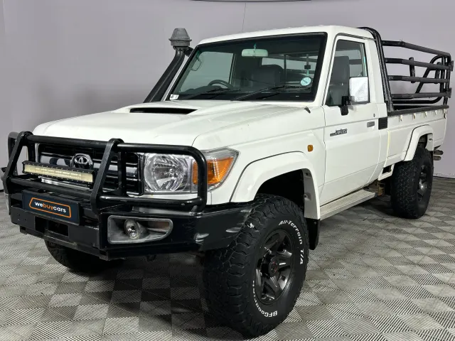 2016 Toyota Land Cruiser 79 4.5d Pick Up Single Cab