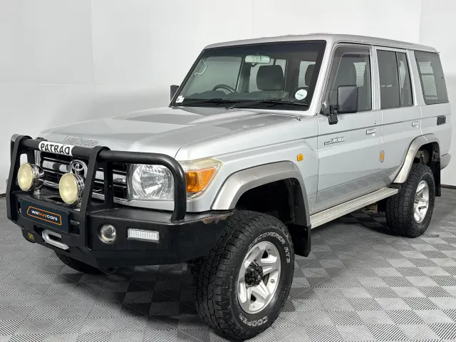 2010 Toyota Land Cruiser 70 Series 76 4.2d Station Wagon