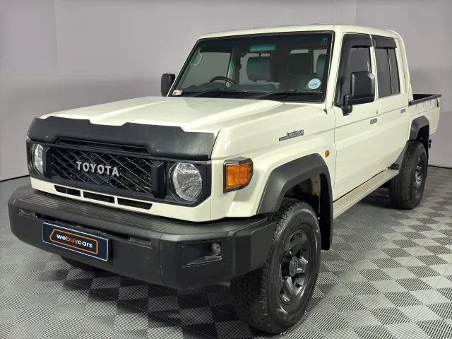 2024 Toyota Land Cruiser 79 2.8 Gd-6 Pick Up Double Cab Auto