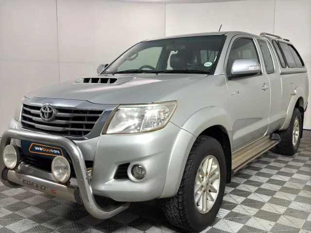 2014 Toyota Hilux 3.0d-4d Raider Xtra CAB Pick Up Single Cab
