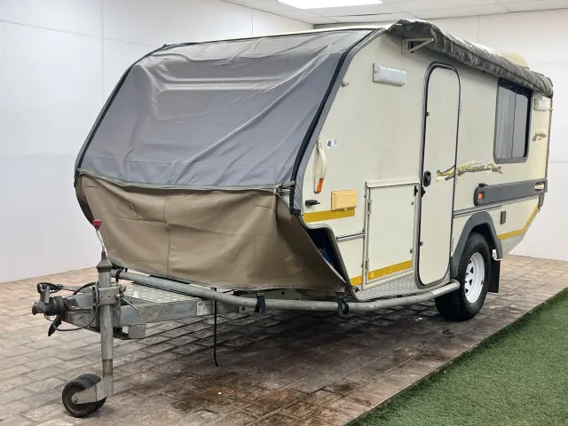 2007 Jurgens Explorer Caravan